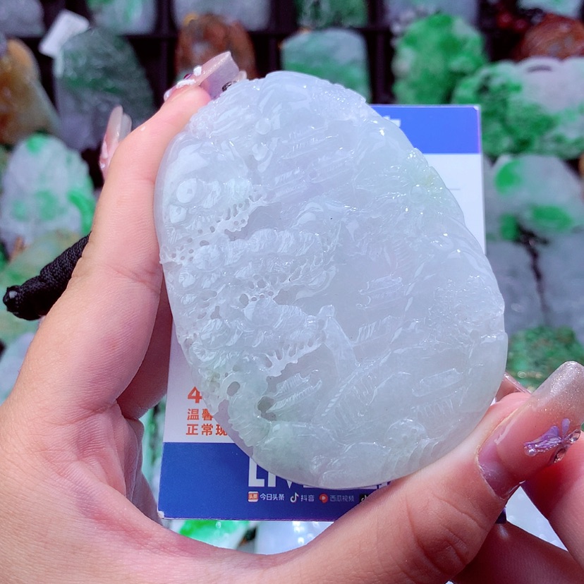 【闪购商品】翡翠颈饰未镶嵌挂件