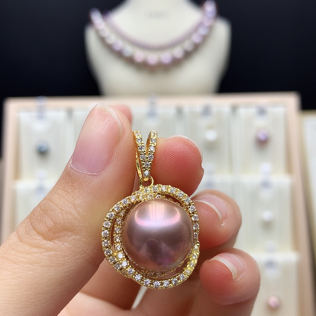 淡水珍珠吊坠(赠链)合金