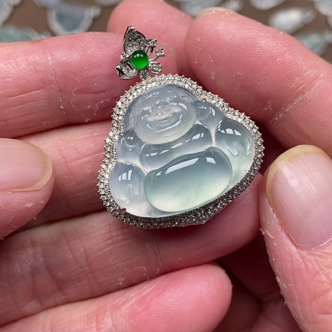 翡翠颈饰18K金镶嵌佛公