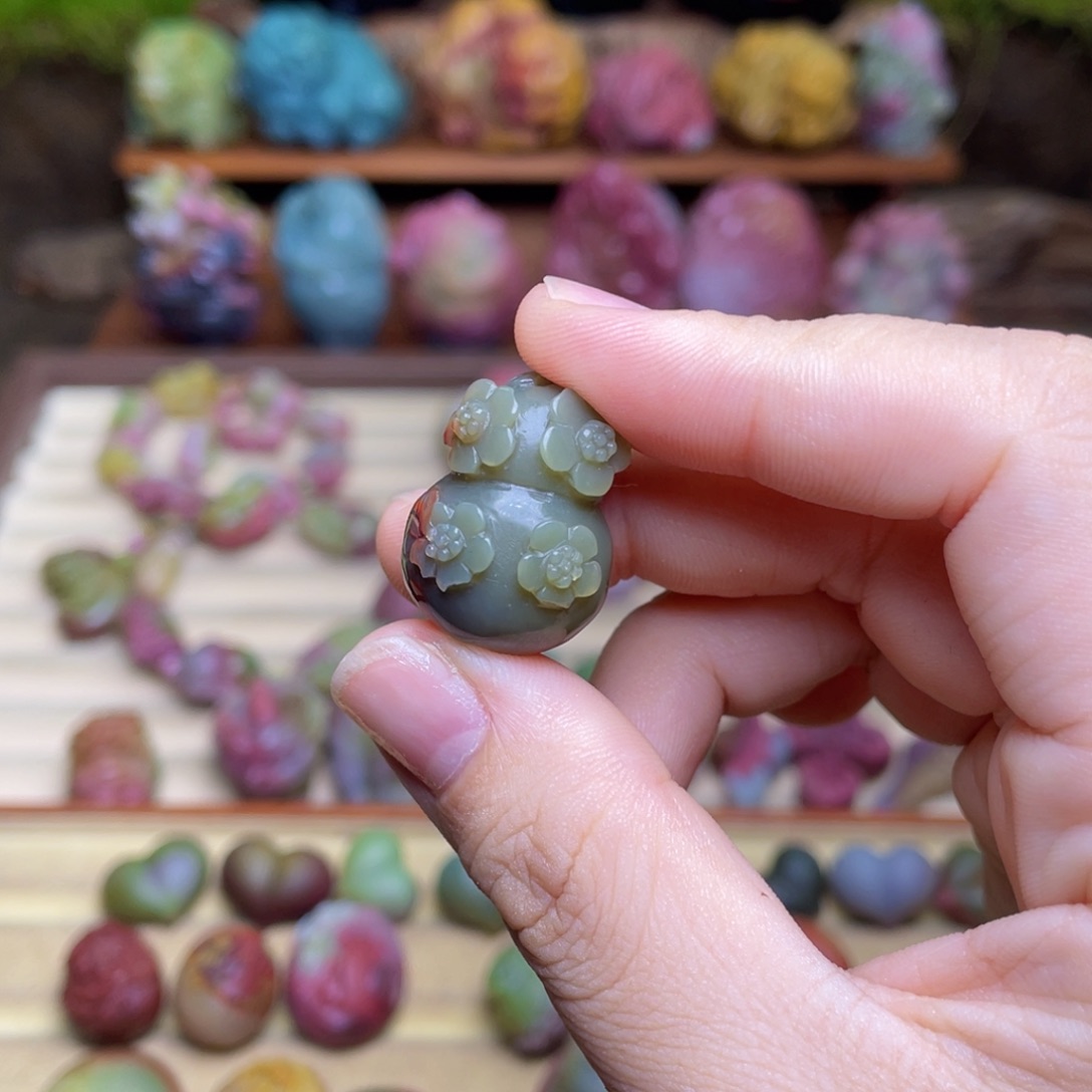 未镶嵌玛瑙/玉髓珠宝半成品盐源玛瑙葫芦