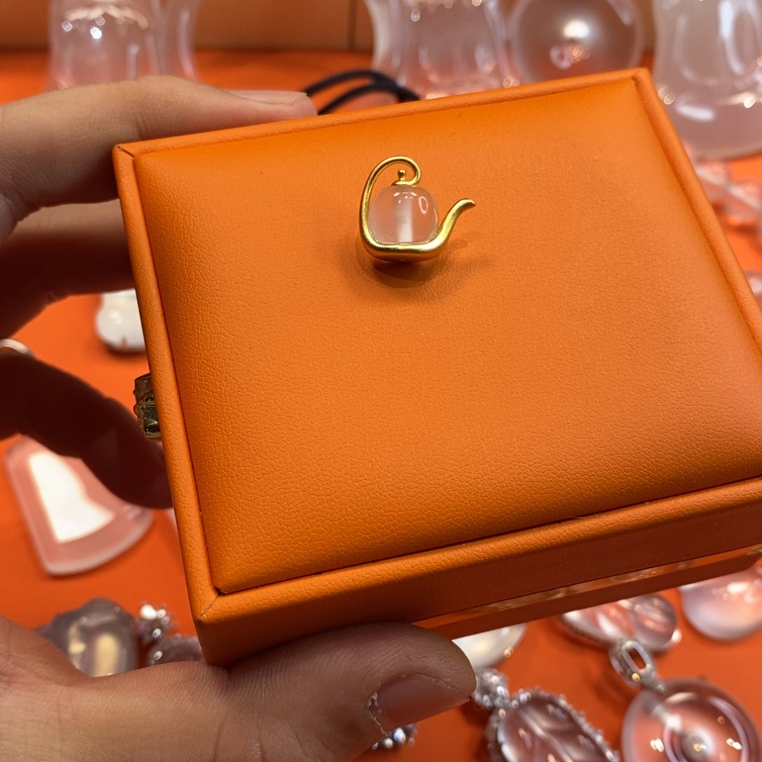 石英质玉吊坠银S925镶嵌