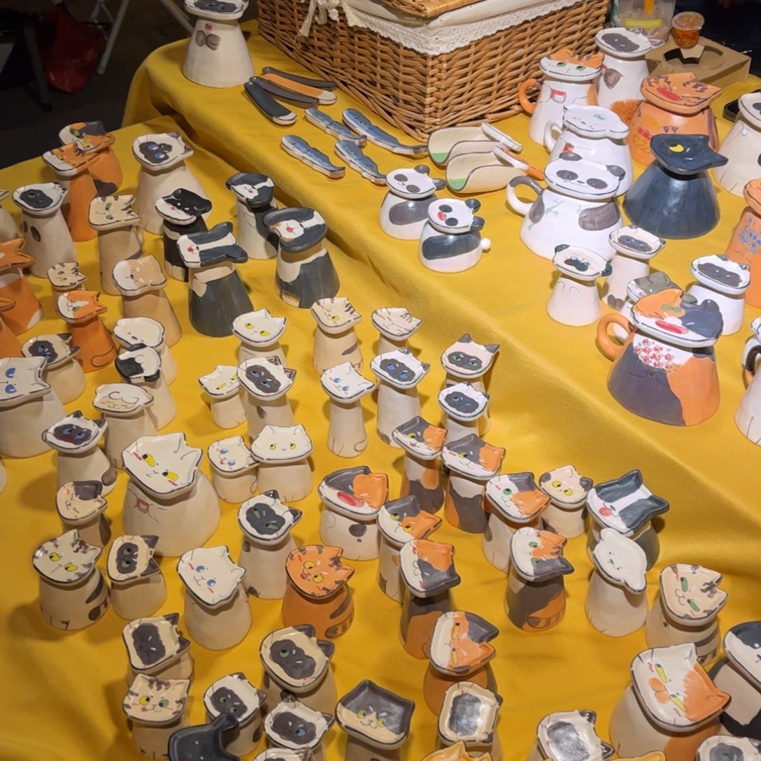 瓷片8808一起逛集市啦