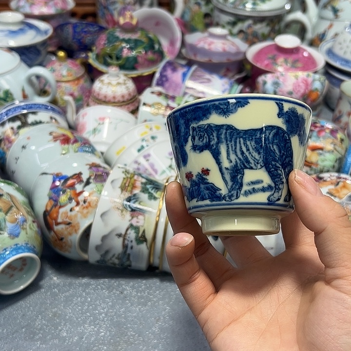 景德镇陶瓷手工手绘