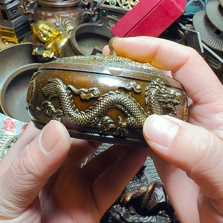 铜器摆件收收藏藏