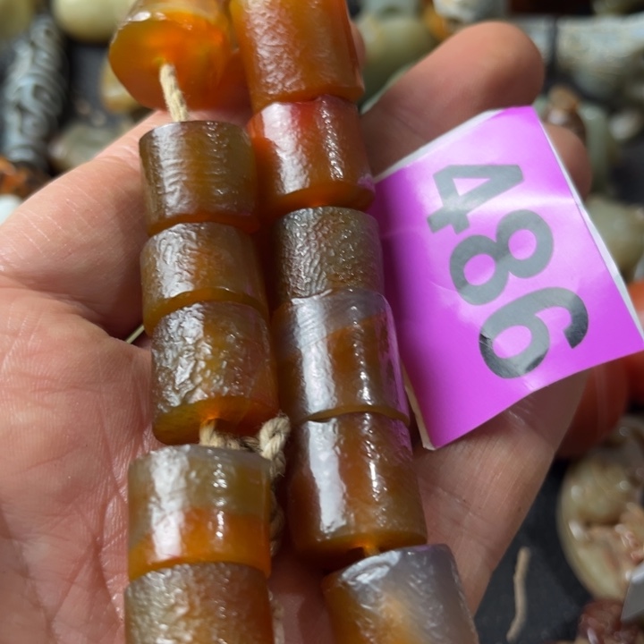 玛瑙/玉髓颈饰合金