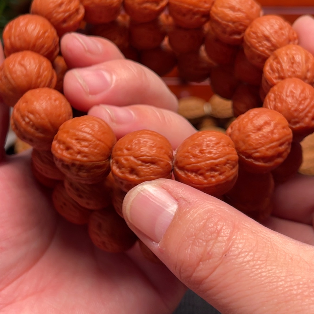 文玩核桃手串小光头