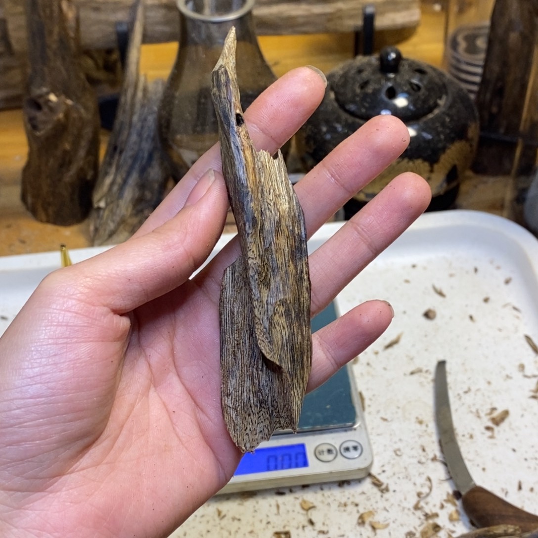 沉香高油香薰天然白棋10克