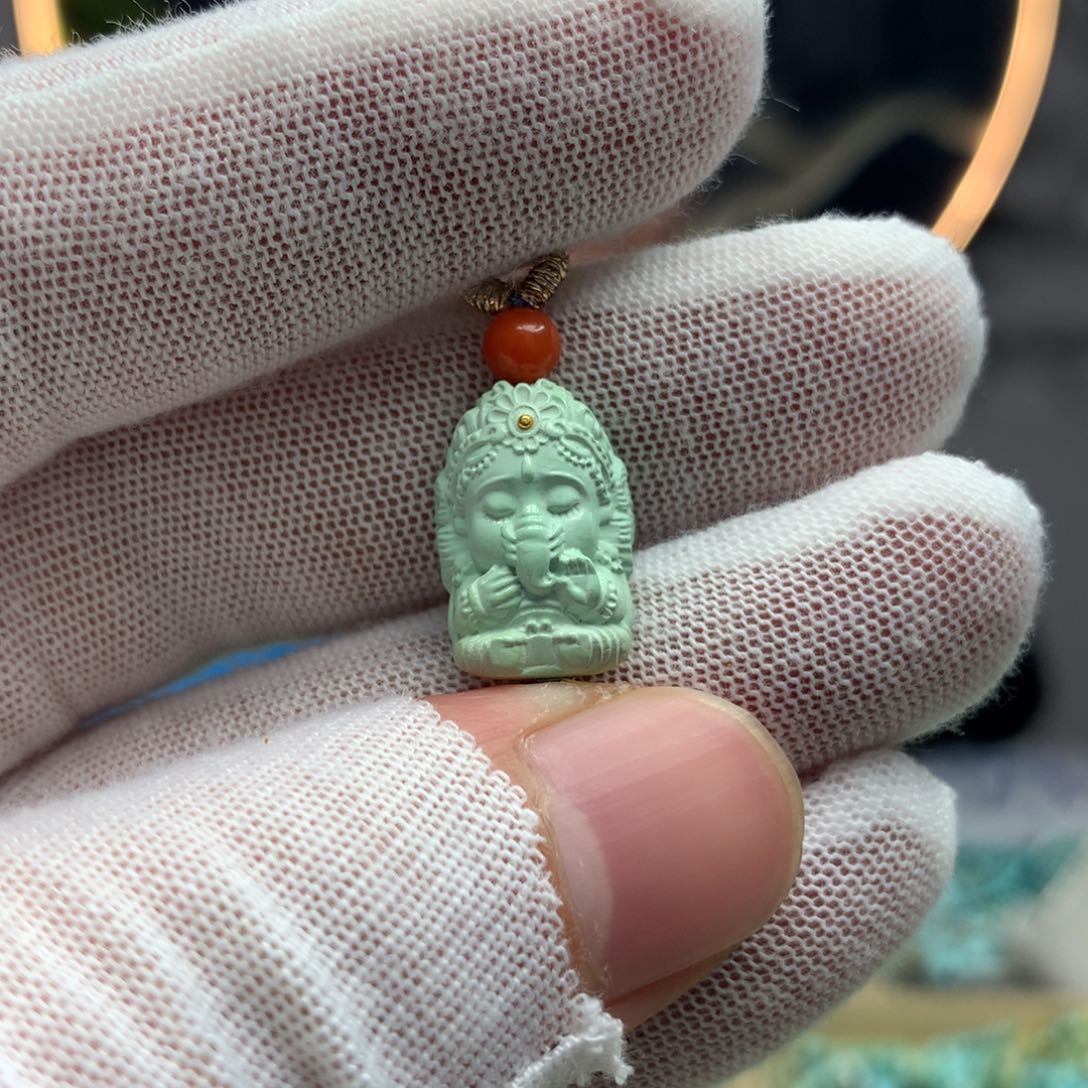 绿松石挂件未镶嵌