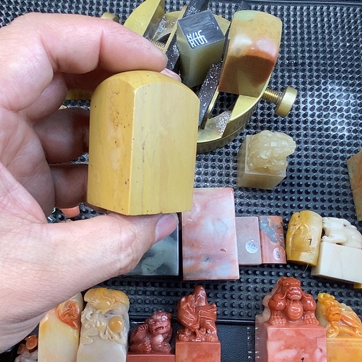 甘***农巴林石现场直播篆刻