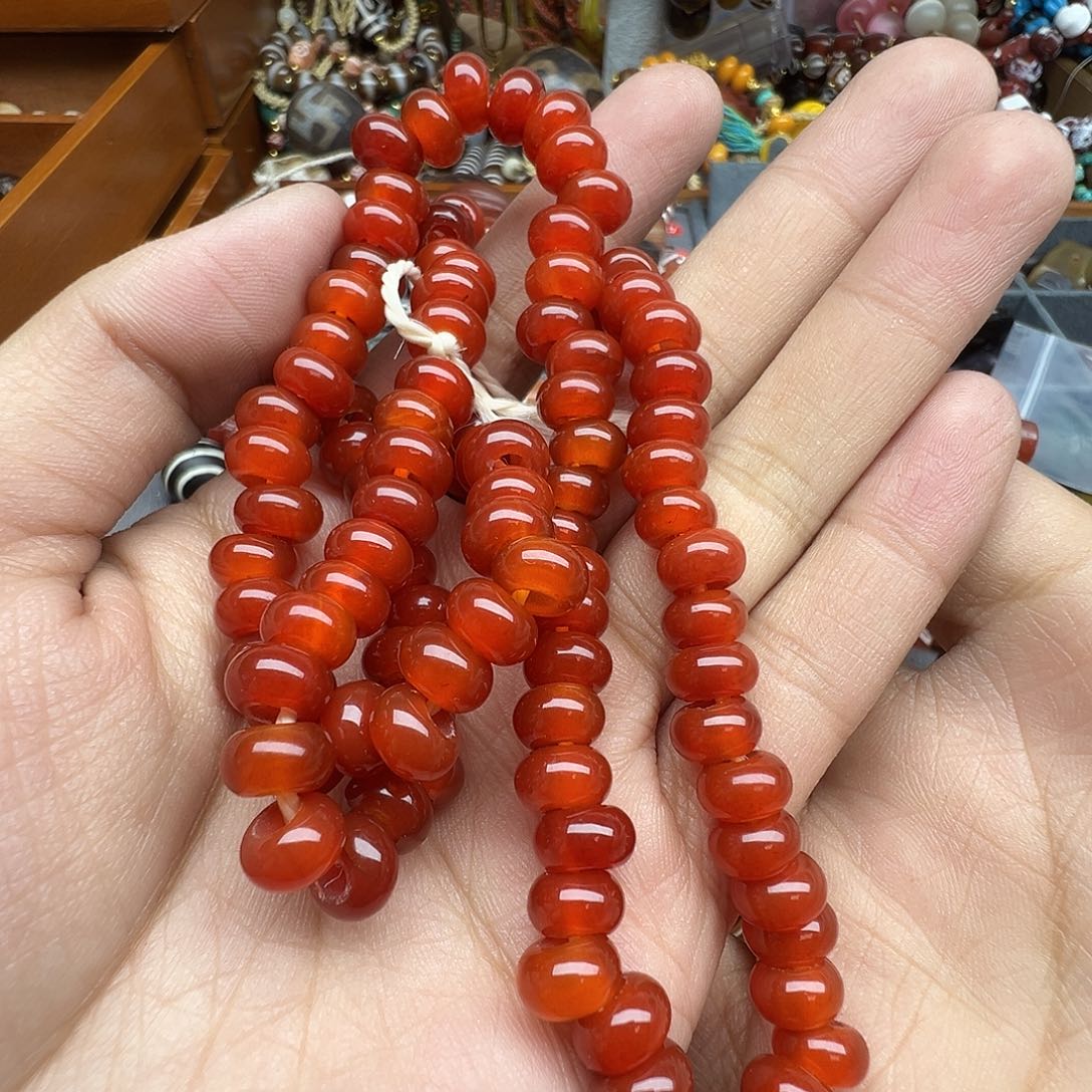 邱***慧玛瑙/玉髓未镶嵌珠宝半成品