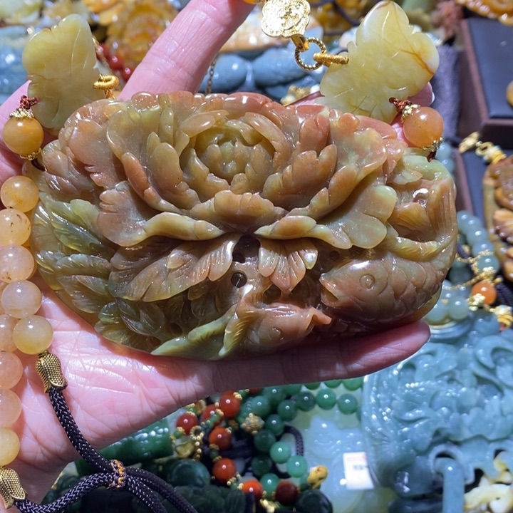 岫玉岫玉吊坠未镶嵌