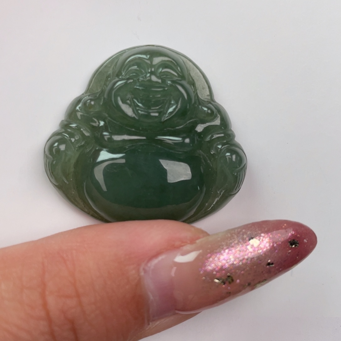 翡翠未镶嵌颈饰佛公