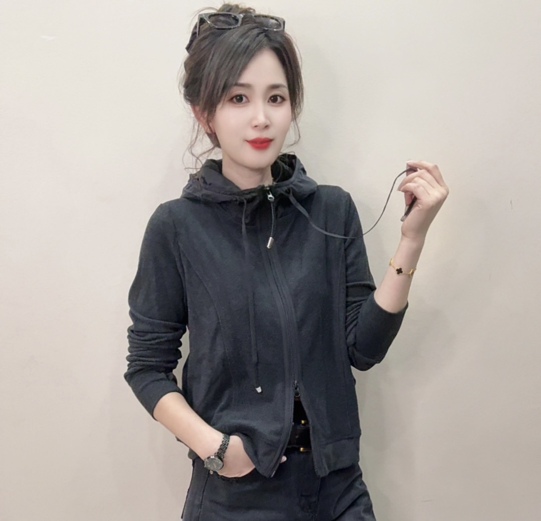 《陈小红》保暖拉链卫衣抽绳连帽加厚上衣秋冬百搭款女士