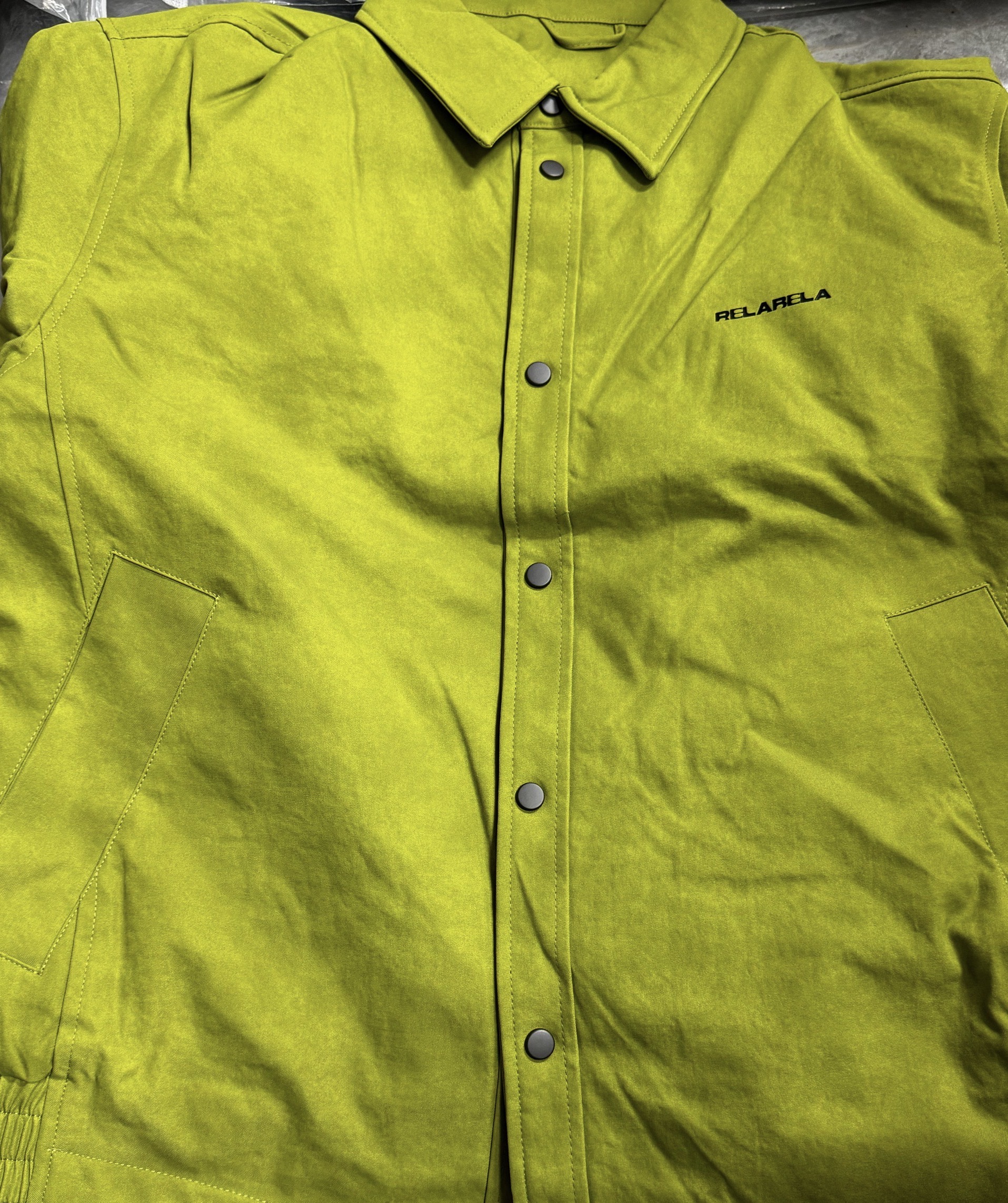 2019黄绿G--冬季新款潮流韩版时尚保暖加厚立领外套