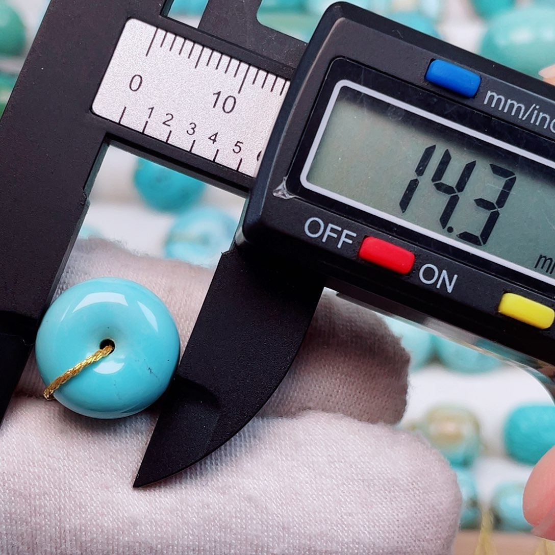 绿松石未镶嵌配饰