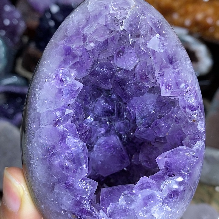 紫晶未镶嵌大型摆件（非配饰）