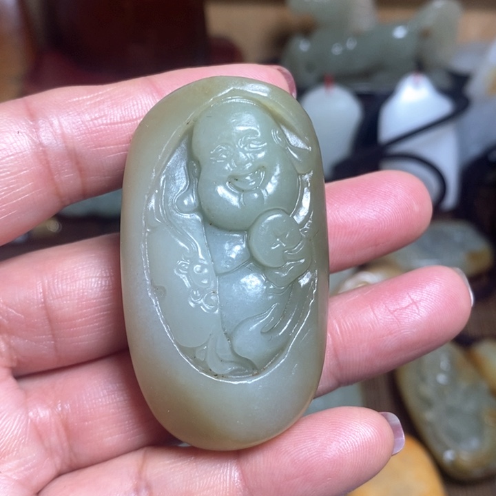 和田玉颈饰未镶嵌