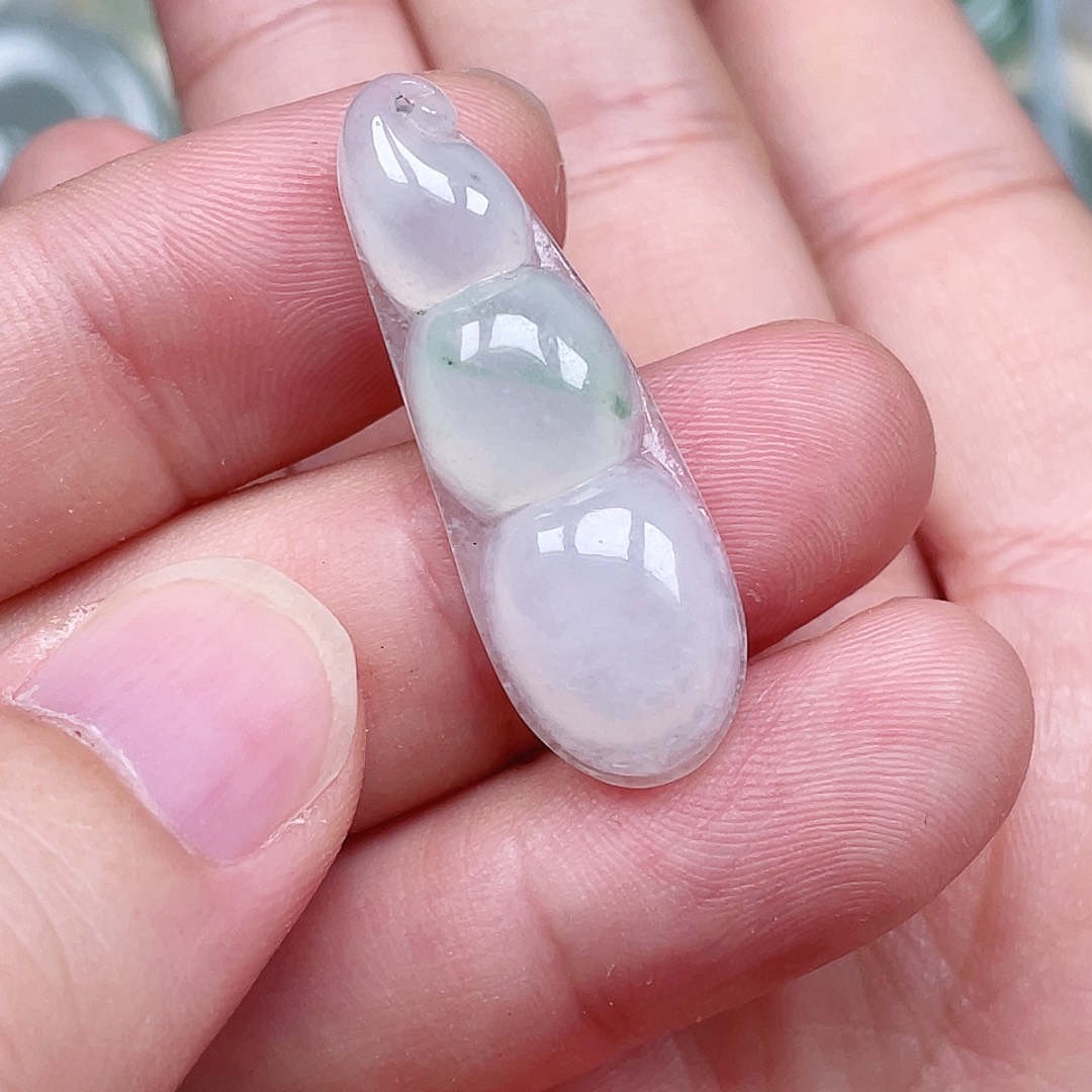 颈饰未镶嵌翡翠豆子