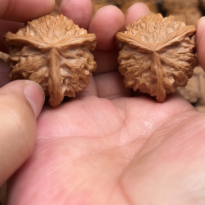 吊坠文玩核桃你们都在