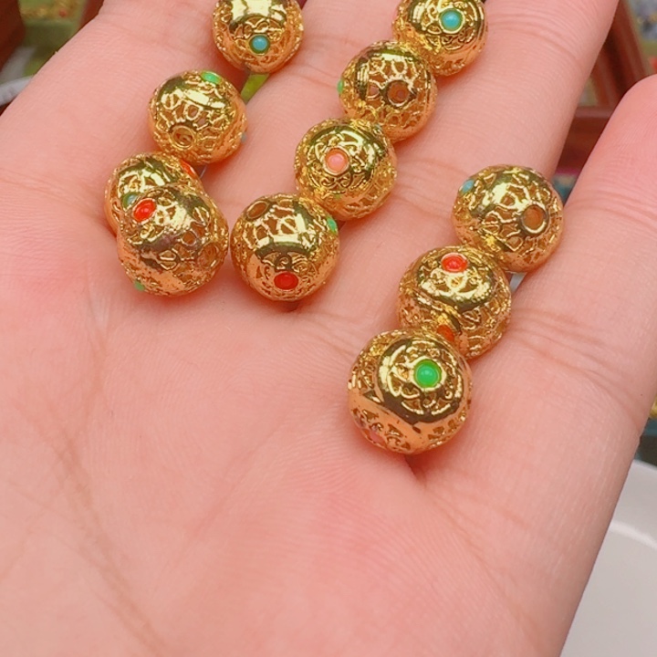 圆珠扣铜扣压襟盘扣