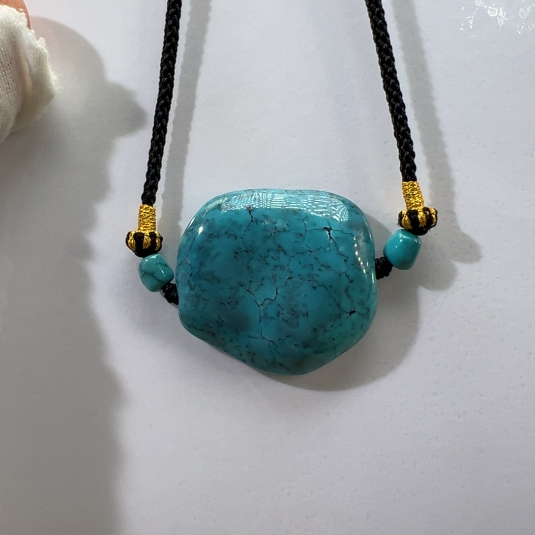 绿松石未镶嵌挂件