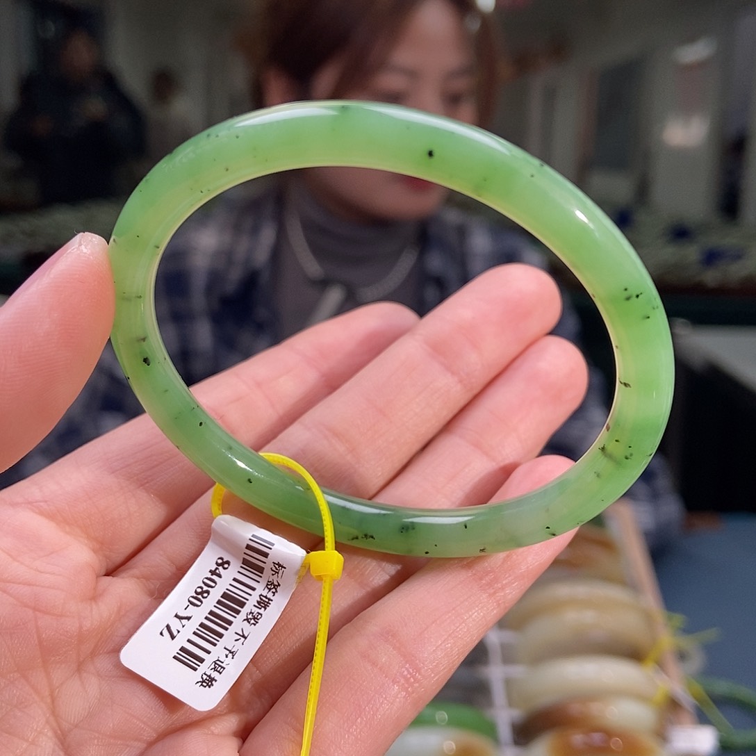 和田玉手镯未镶嵌鱼56.0