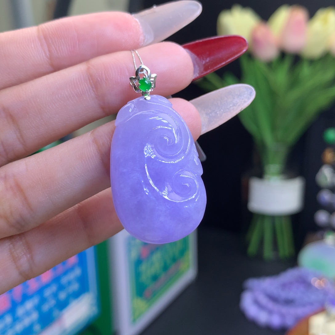 翡翠颈饰18K金镶嵌天然