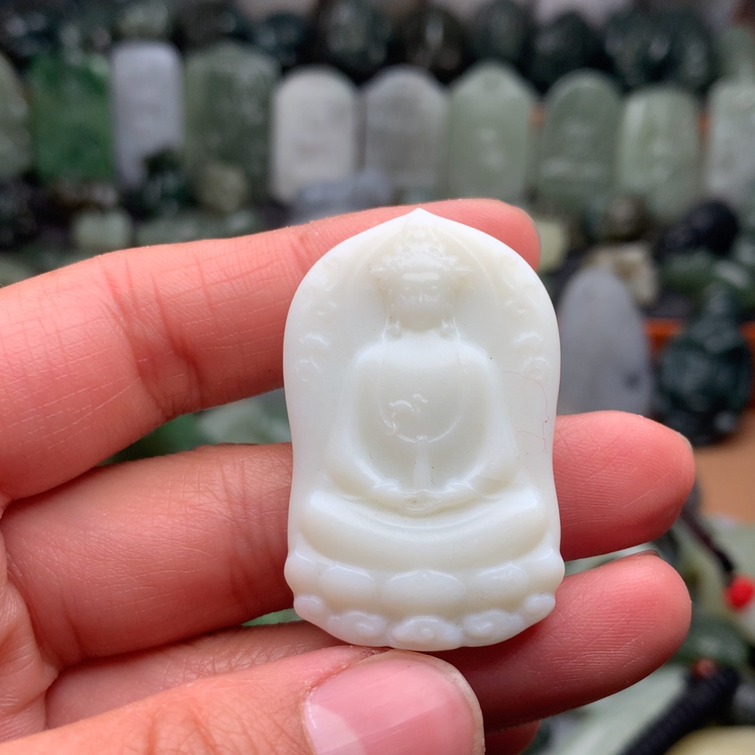 和田玉未镶嵌颈饰挂件112