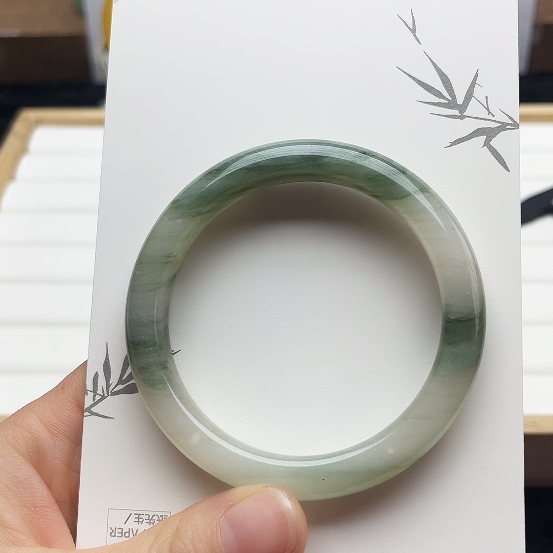 未镶嵌手镯石英质玉9