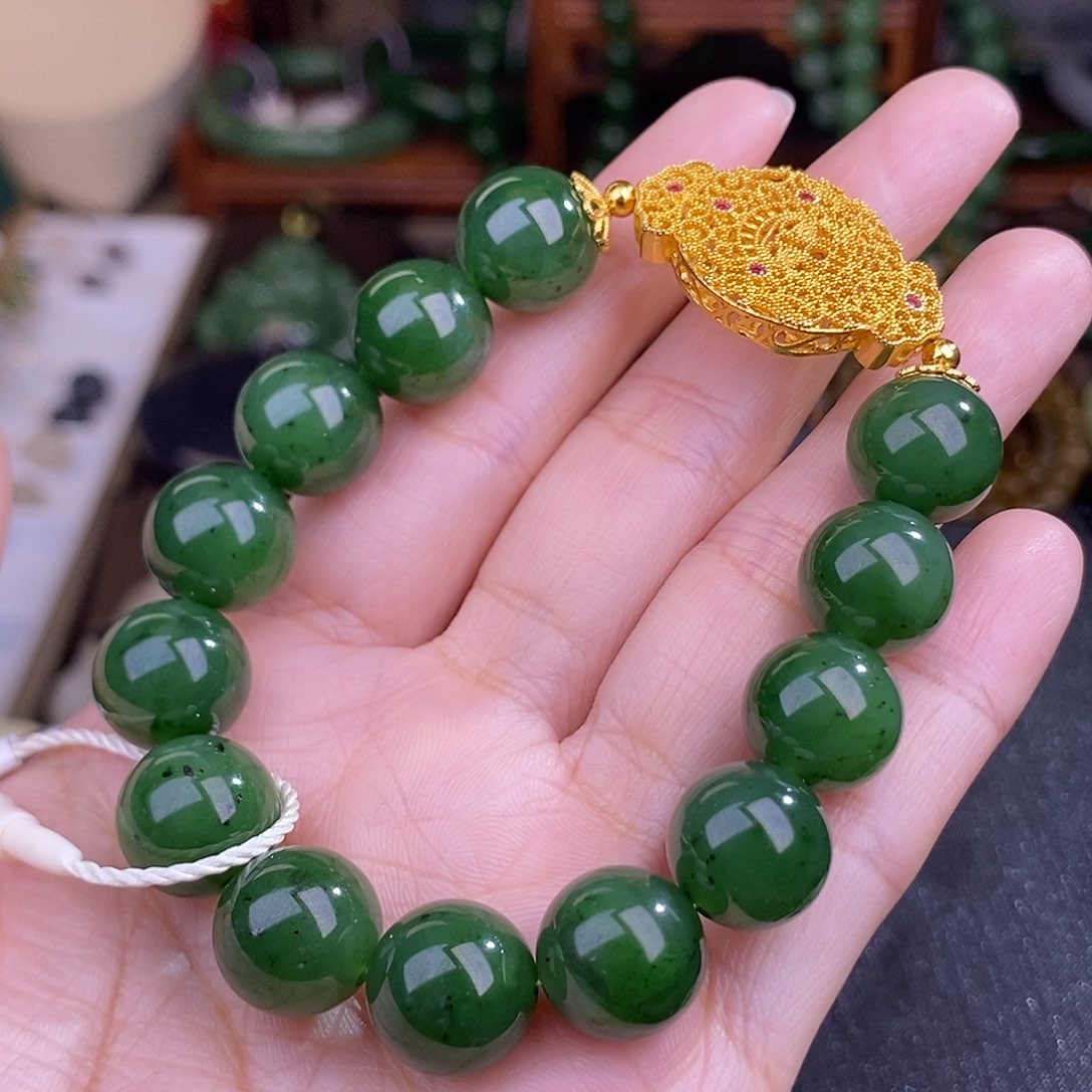 和田玉碧玉手链清货价约12MM未镶嵌