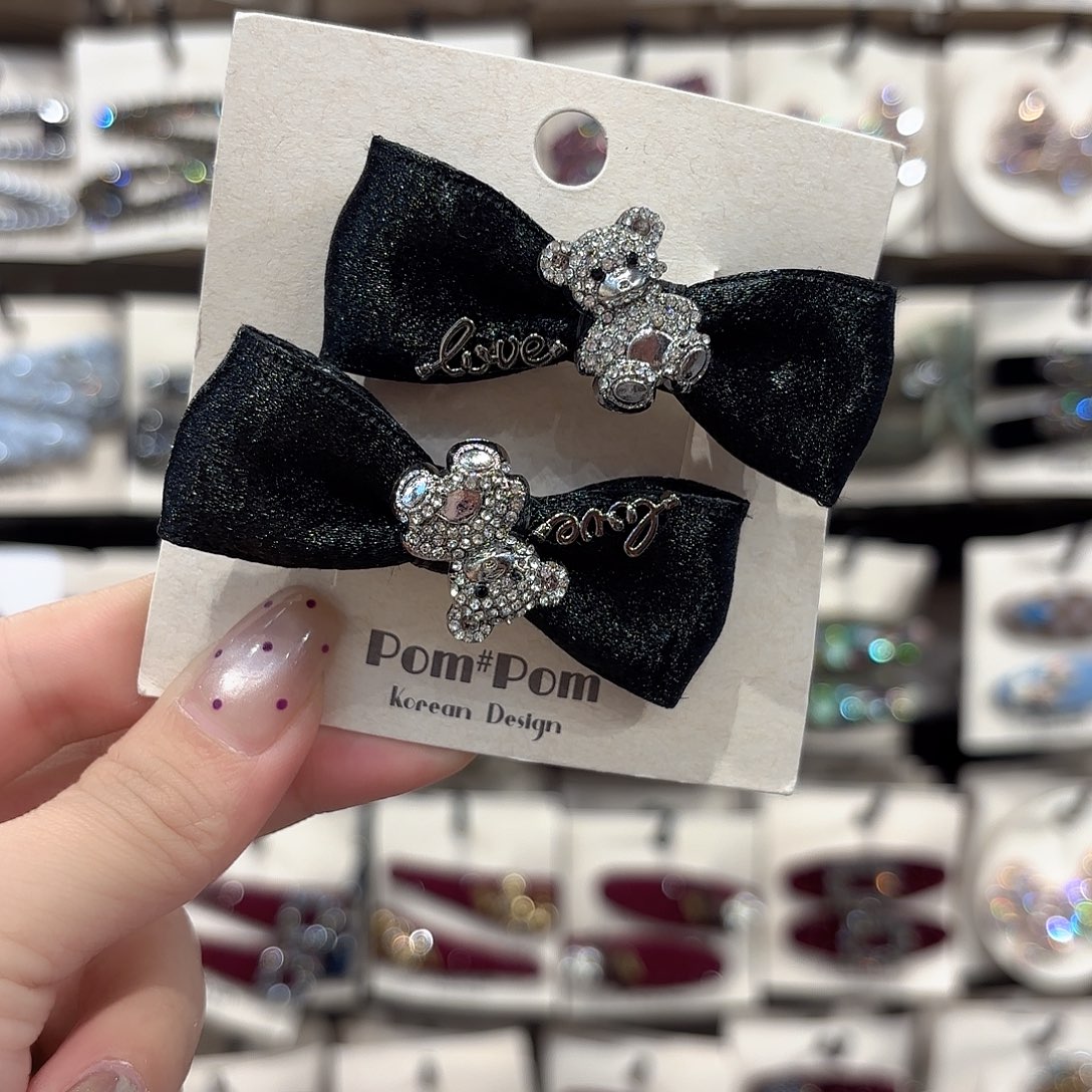 皮质铁合金黑色小熊压夹