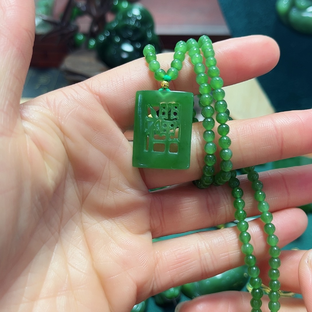 和田玉项链未镶嵌