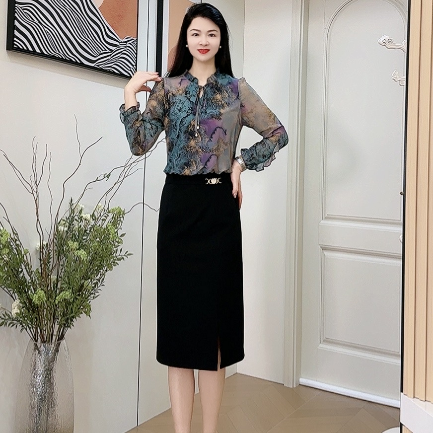 Y25168秋季新款气质女人味大码女装妈妈装长袖中腰显瘦拼接连衣裙