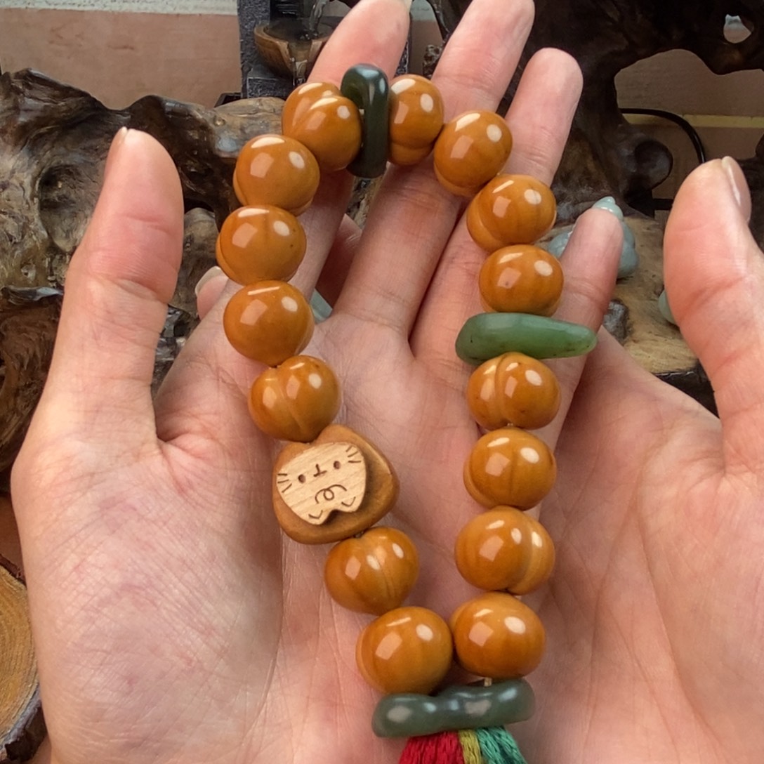 ●***●和田玉未镶嵌颈饰