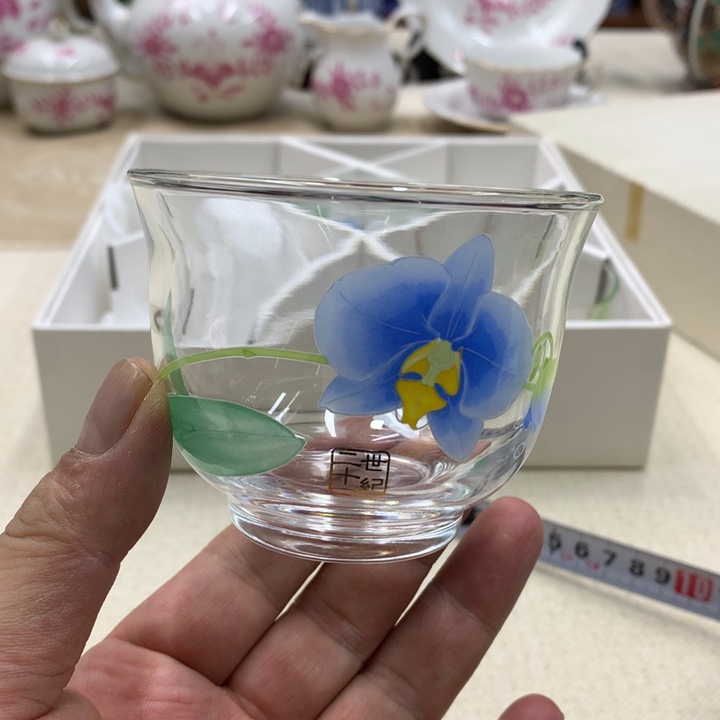 瓷片这首单曲的歌