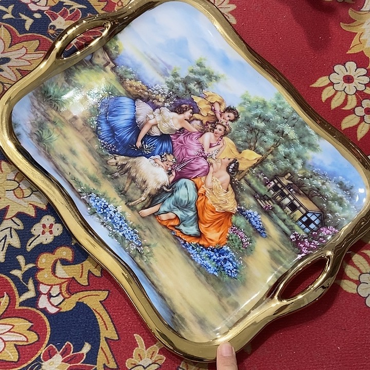 瓷片瑕疵………………………………………