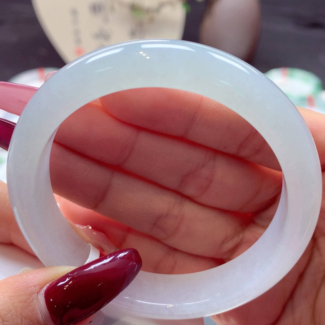 翡翠手镯未镶嵌正圈27号66