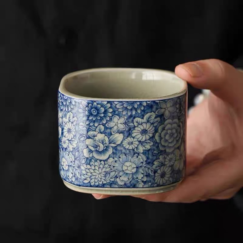 青花瓷品茗杯老陶泥青花茶杯个人专用主人杯单杯陶瓷闻香品茗杯