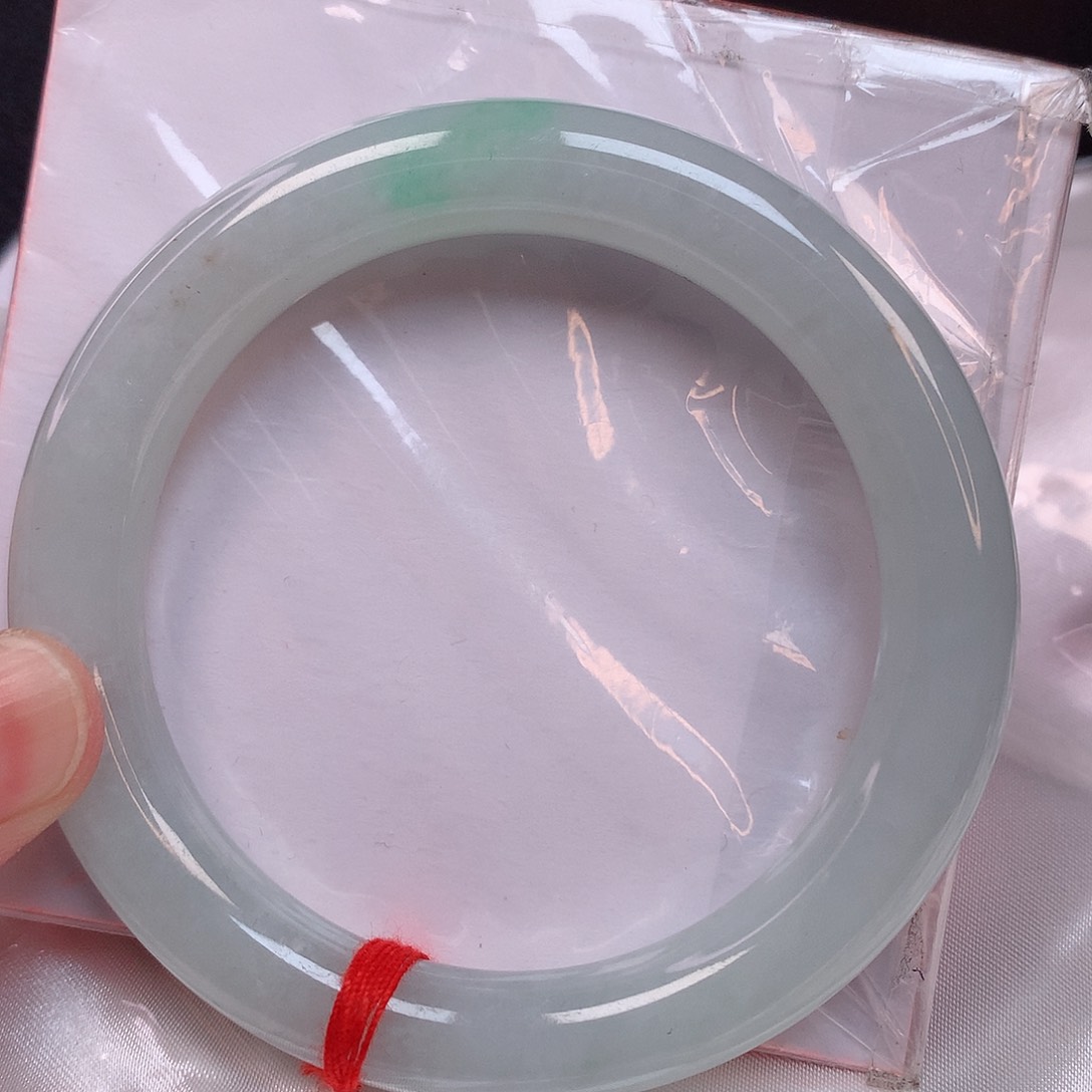 翡翠手镯未镶嵌56+ 翡翠手镯.