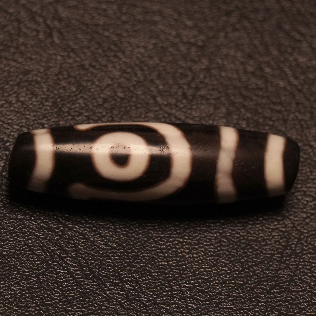 藏珠阁台工仿老如意两眼天珠072