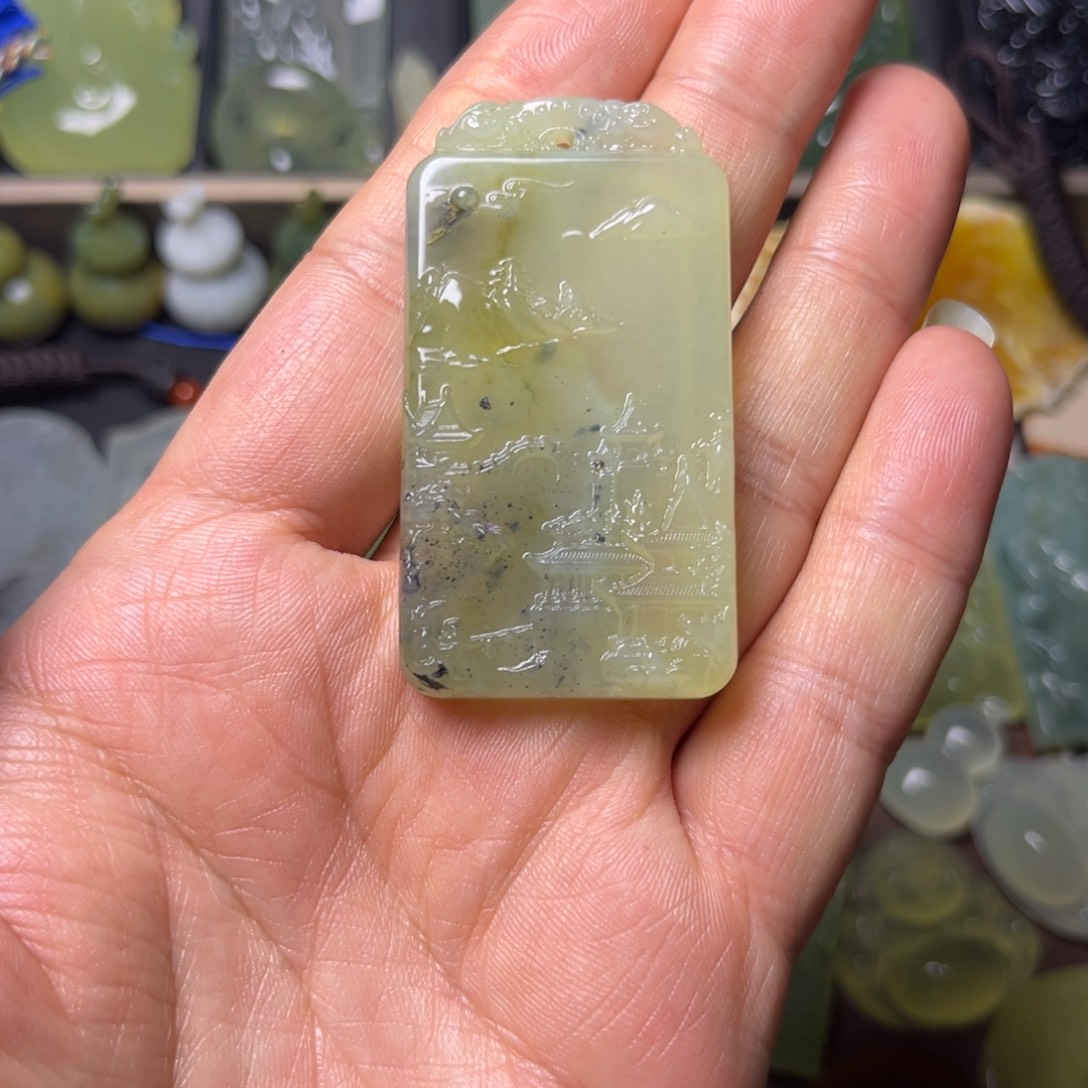 蛇纹石玉未镶嵌吊坠(不含链)