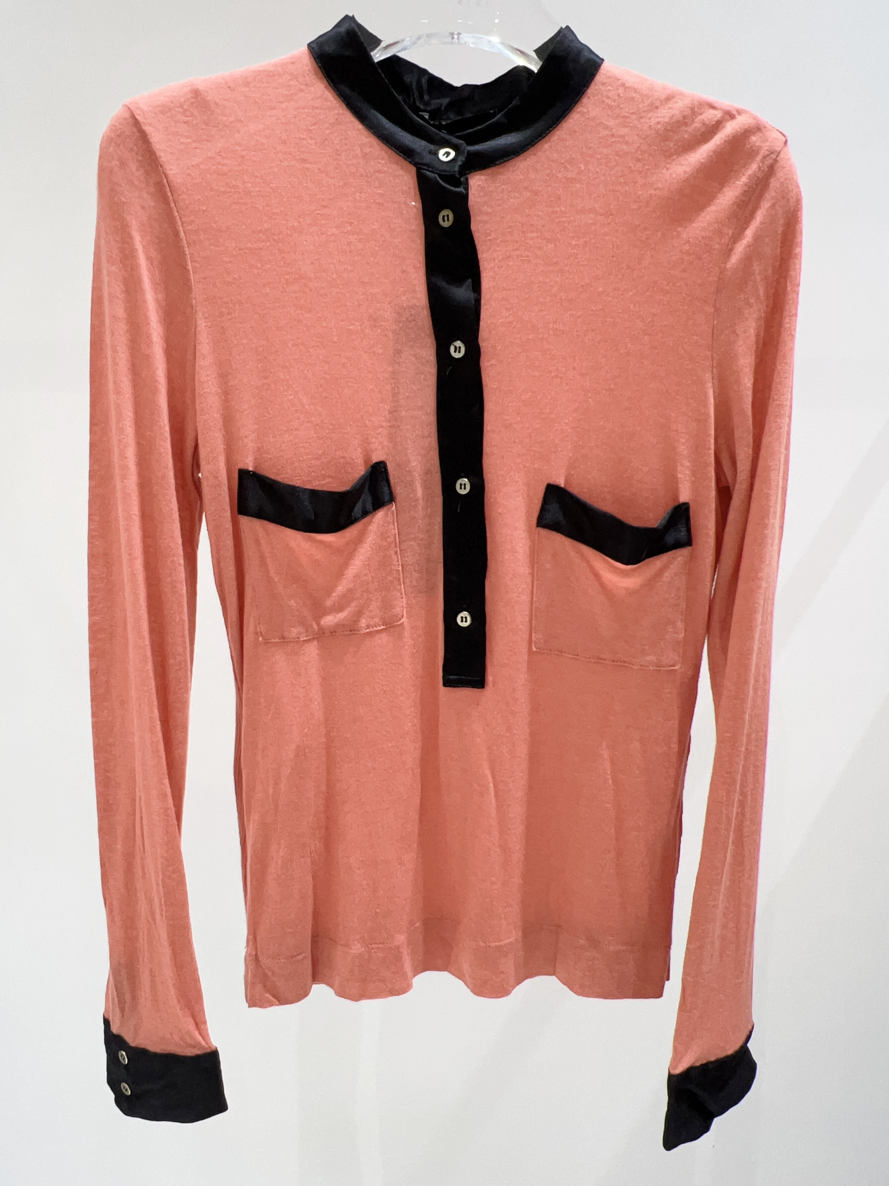 特价商品长袖圆领韩系简约打底衫 百搭时尚打底