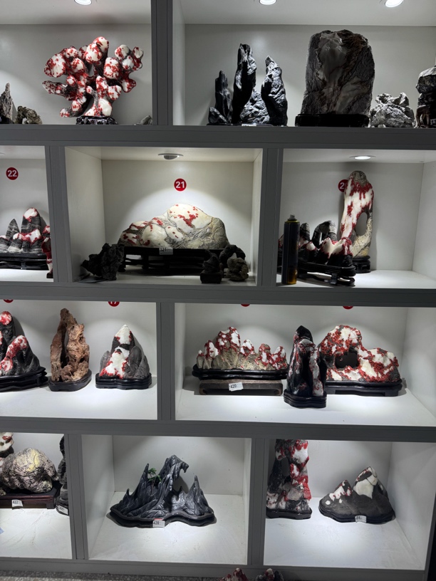 灵璧石白灵玉石摆件，直播链接，一物一拍