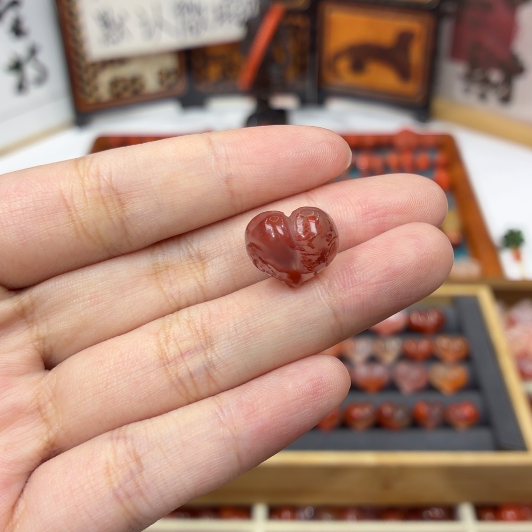 南红玛瑙未镶嵌配饰南红屁桃