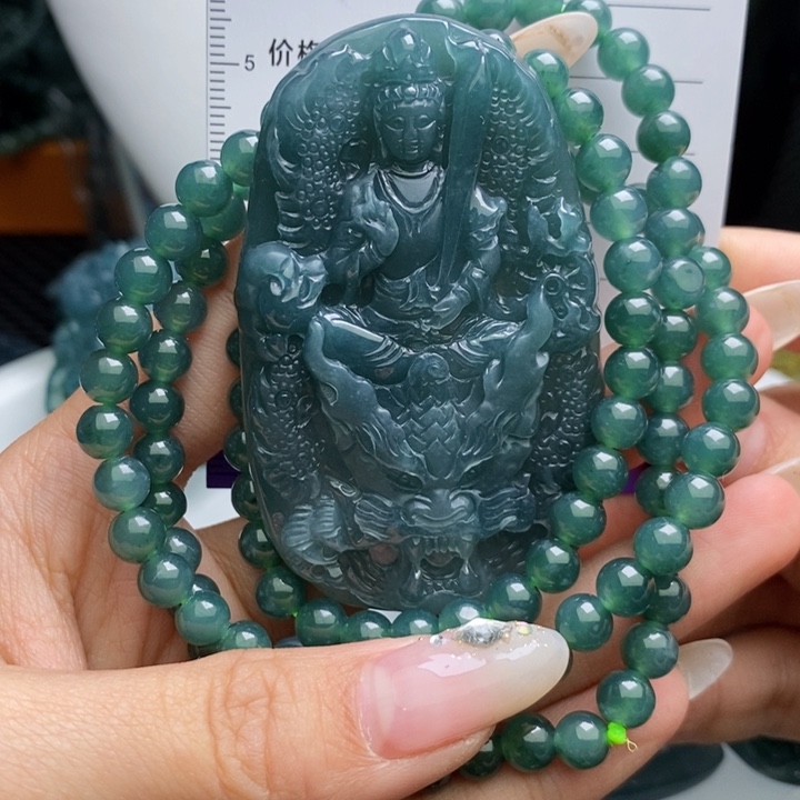 【闪购商品】翡翠颈饰未镶嵌1111111111