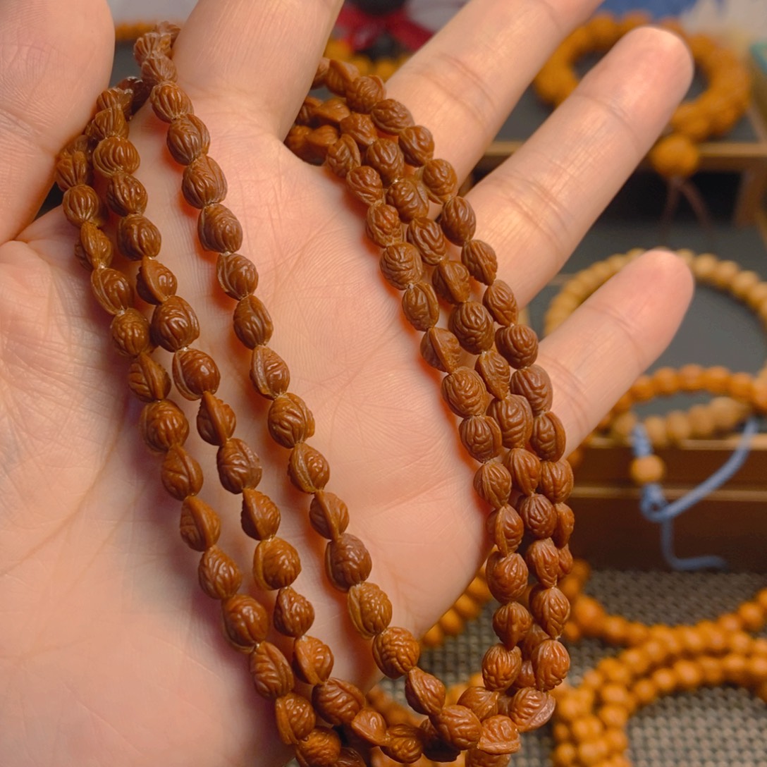 A***N吊坠桃核秦岭森林05