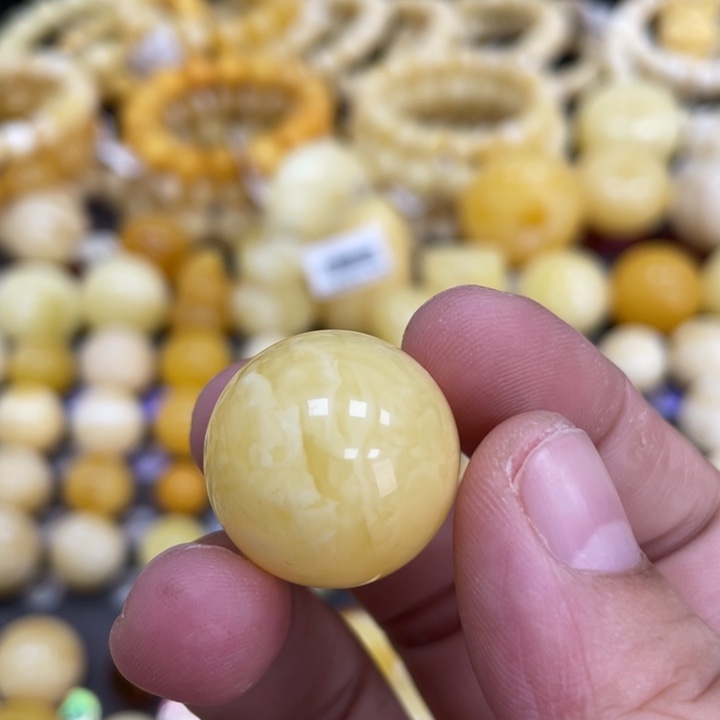 裸石蜜蜡未镶嵌21mm瑕疵浓蜡妖花