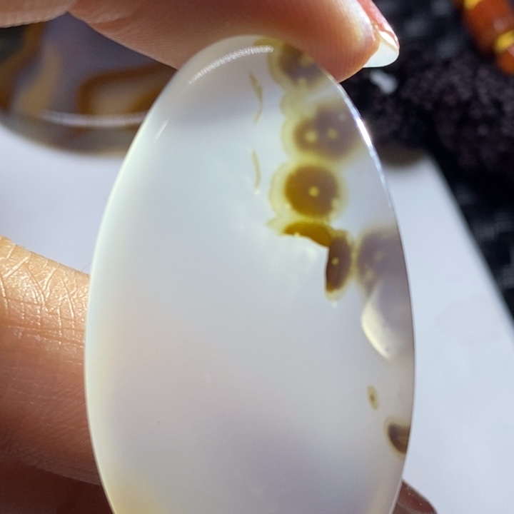 玛瑙/玉髓颈饰未镶嵌