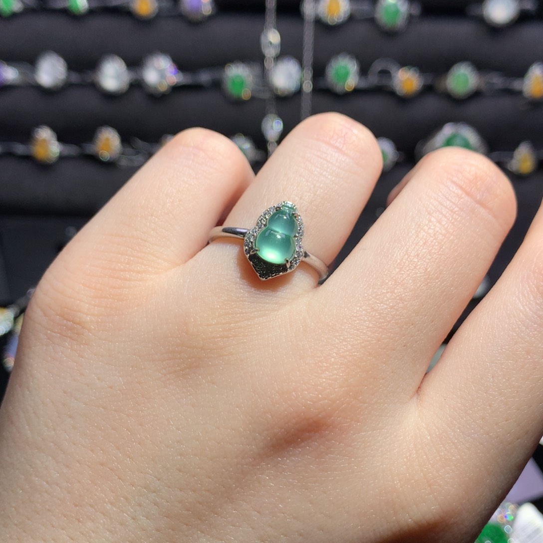 翡翠银S925镶嵌戒指天然翡翠