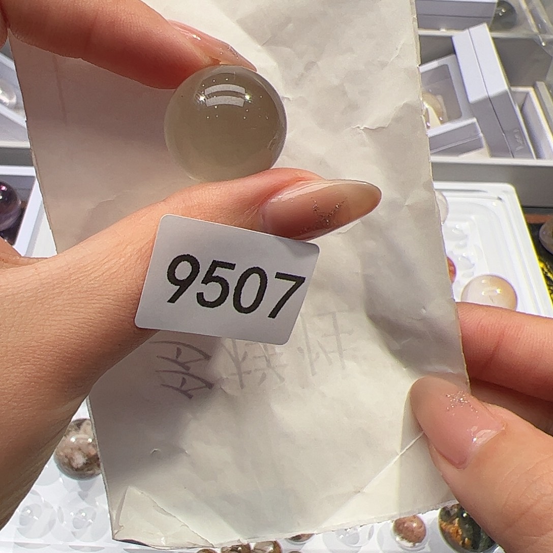 大型摆件（非配饰）未镶嵌水晶